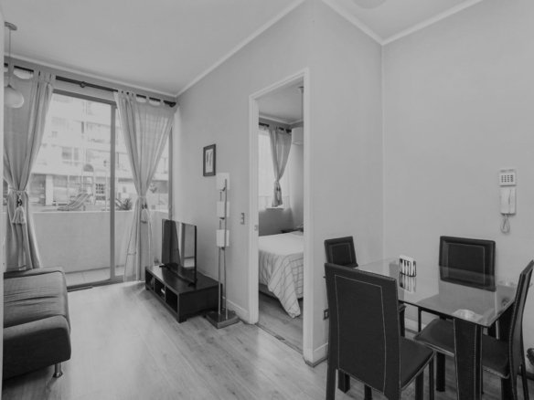 Amplio Departamento Amoblado de 2 Ambientes en Tarapacá