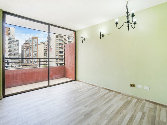 Departamento con Orientación Oriente en Condominio
