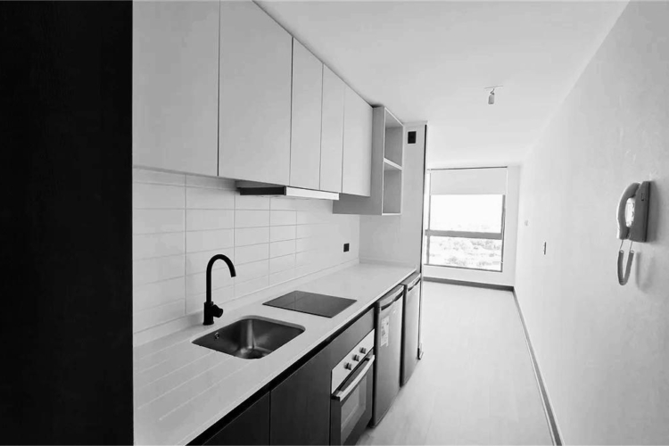 Estudio Nuevo a Estrenar Frente Metro Bellavista