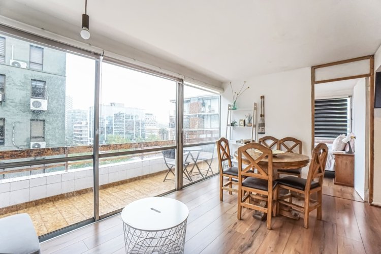 Depa Amoblado y Remodelado con Terraza Vista Oriente