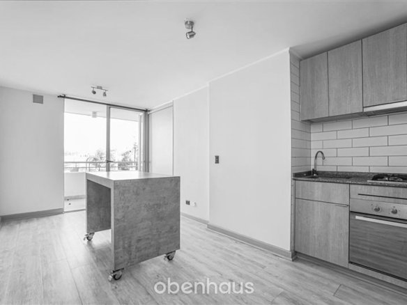 Moderno Departamento con Terraza en Vicente Valdes