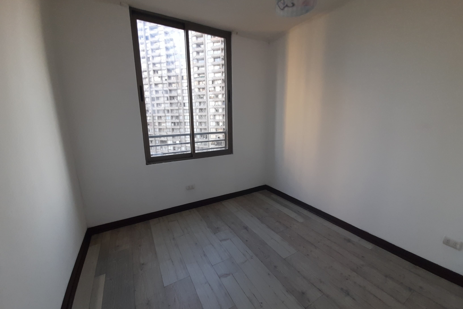 Departamento de dos dormitorios con Terraza en Macul